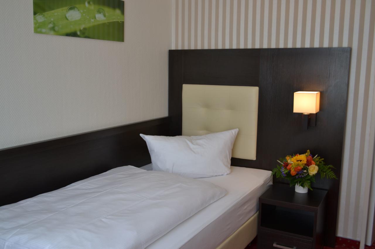 Hotel Herbst Берлин Экстерьер фото
